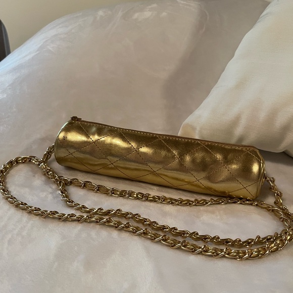 Crossbody Bag - Picture 3 of 4